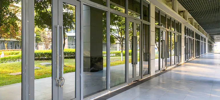 Professional Accordion Door Repair in Bloomingdale, FL