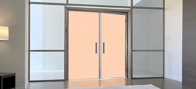 Professional Accordion Door Repair in Bloomingdale, FL