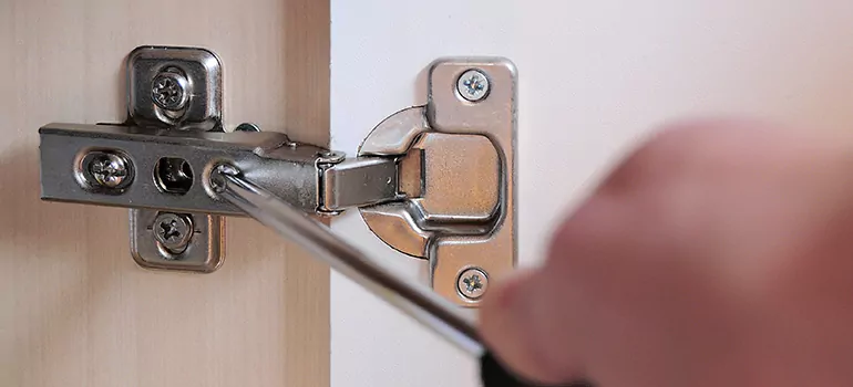 Creaky Door Hinges Fix in Bloomingdale, FL