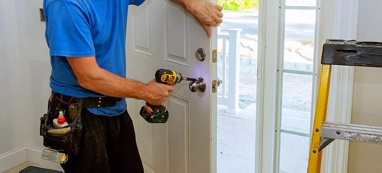 Car Door Lock Repair in Bloomingdale, FL