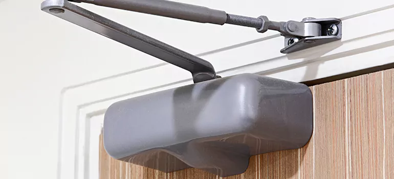 Garage Door Openers For Low Ceilings in Bloomingdale, FL