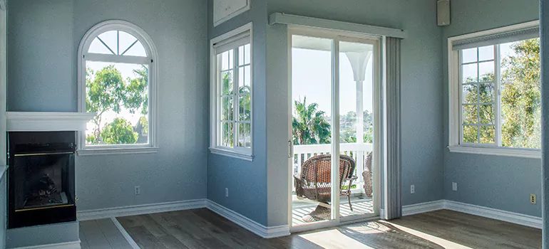 Glass Door Repair in Bloomingdale, FL
