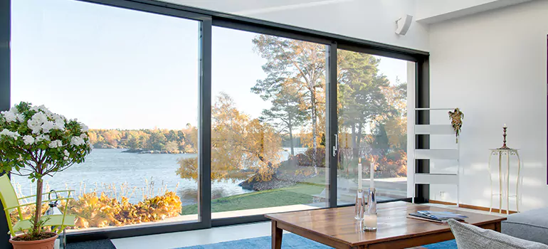 House Window Crank Repair in Bloomingdale, FL