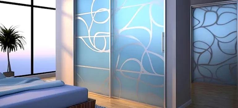 Frosting Glass Cabinet Doors in Bloomingdale, FL
