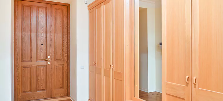 Prehung Wood Interior Doors in Bloomingdale, FL